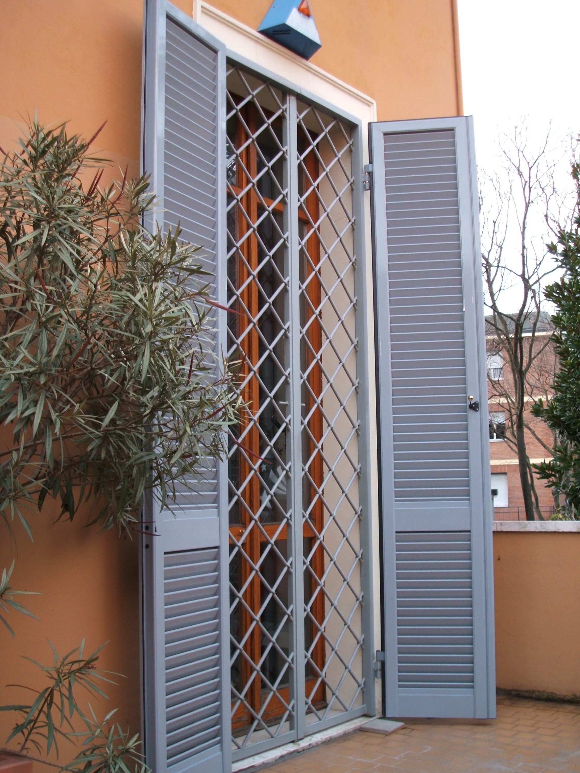 Inferriata 1